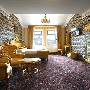 4* Otel Liliova Old Town